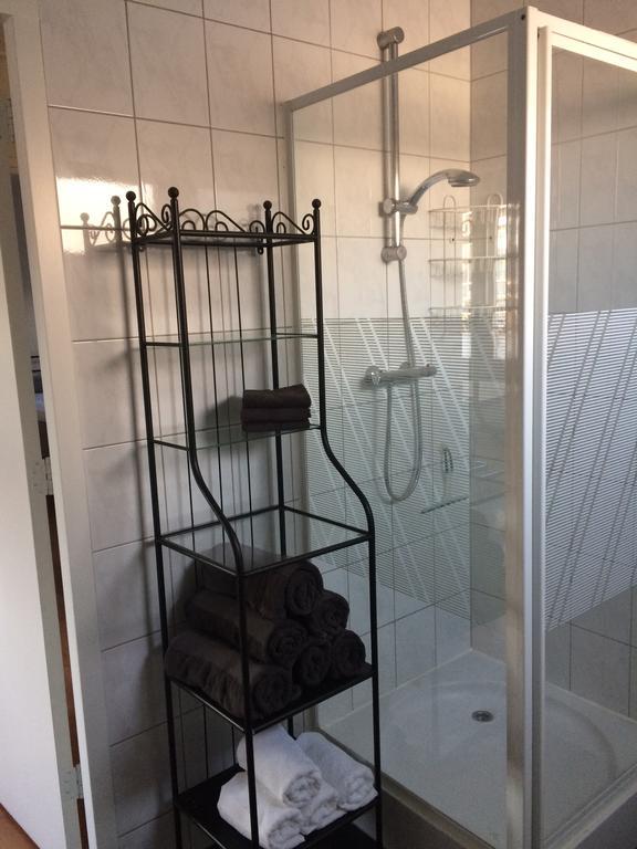 Gastenverblijf Door De Poort Тилбург Екстериор снимка
