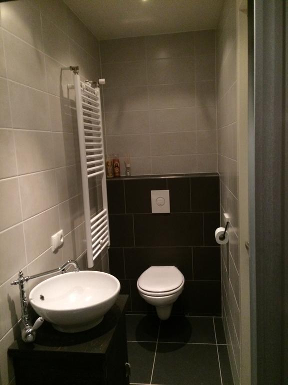Gastenverblijf Door De Poort Тилбург Екстериор снимка